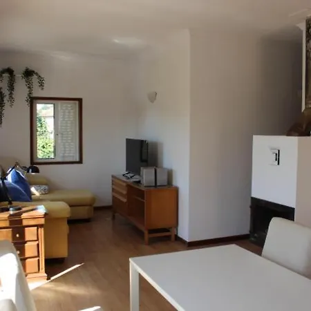 Oporto- Lousada- Casa Da Prêsa Casa de Férias *