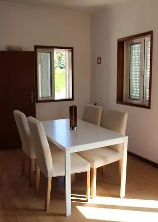 Hébergement de vacances Oporto- Lousada- Casa Da Prêsa