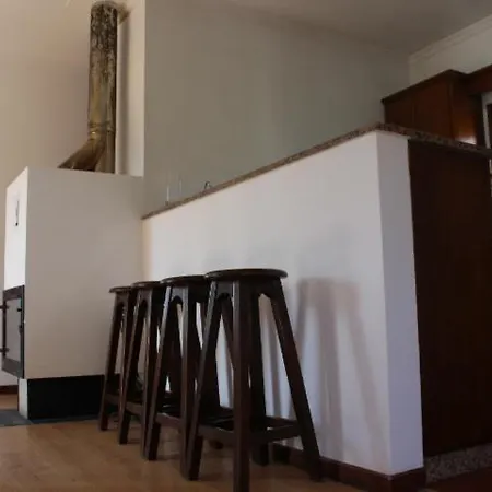 Oporto- Lousada- Casa Da Prêsa